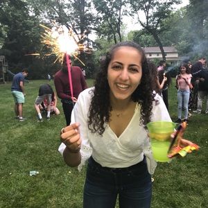 Meet your Posher, Lauren